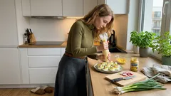 Jarní plněná vejce s ředkvičkami: jednoduchý trik pro krémovou náplň a svěží chuť